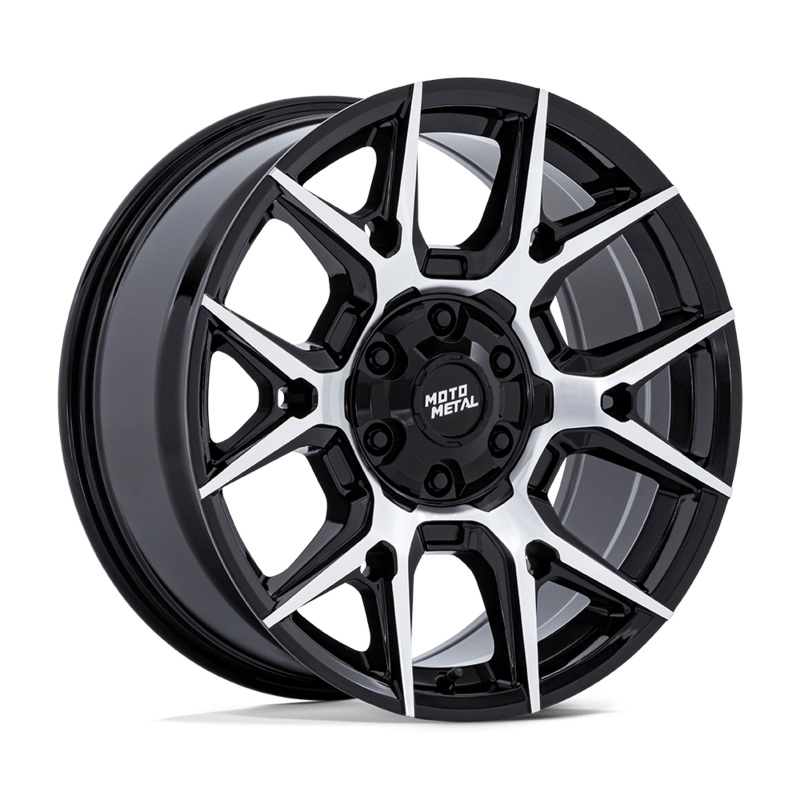 Moto Metal Wheels MO813 Mason 17″ 6×139.7 Gloss Black W/ Machined Face