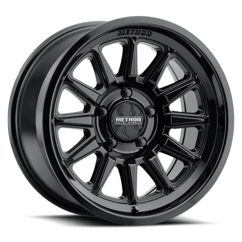 Method Race Wheels MR323 17″ 5×114.3 Gloss Black