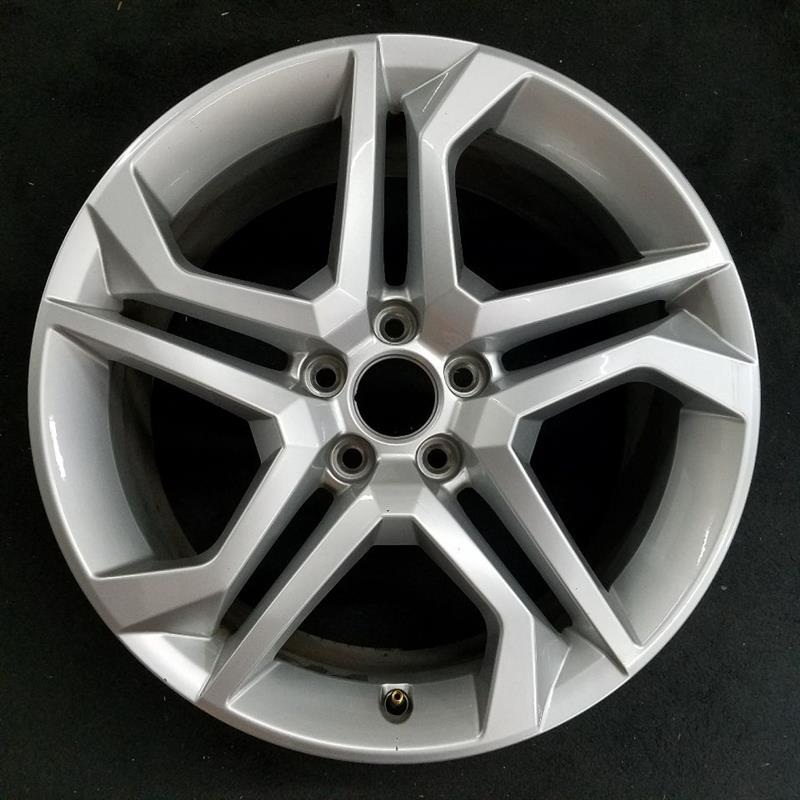 18″ AUDI Q5 18 18×8 alloy 5 double spoke thru 10/07/17 Original OEM Wheel Rim