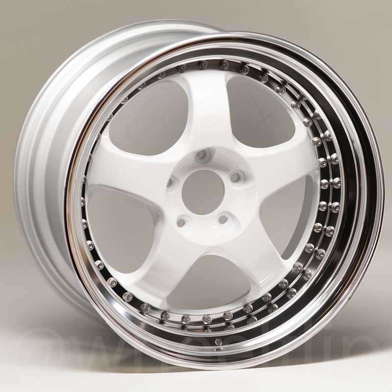 Work Meister S1 3P 18×9.5 +16 5×114.3 White (SET)